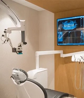 Treatment chair and television